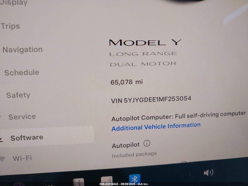 2021 Tesla Model Y Long Range Dual Motor All-Wheel Drive VIN: 5YJYGDEE1MF253054 Lot: 43316342