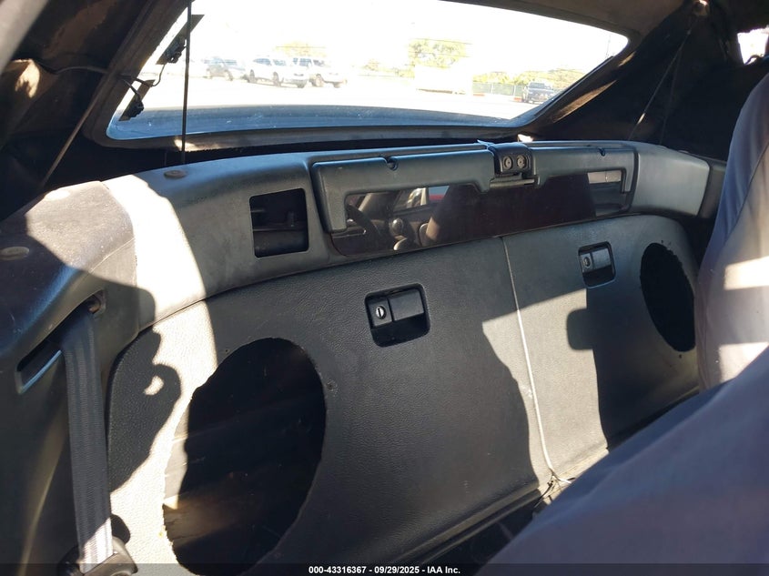 2003 Toyota Mr2 Spyder VIN: JTDFR320130056905 Lot: 43316367