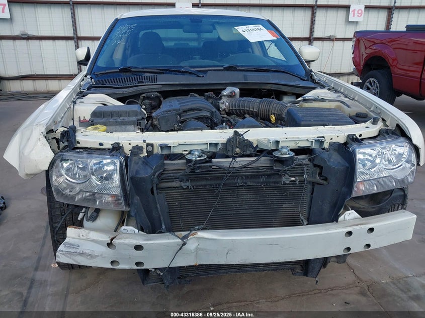 2006 Chrysler 300 VIN: 2C3LA43R96H514627 Lot: 43316386