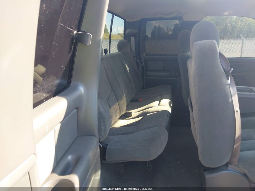 2004 Chevrolet Silverado 1500 Z71 VIN: 1GCEK19T04E319846 Lot: 43316420