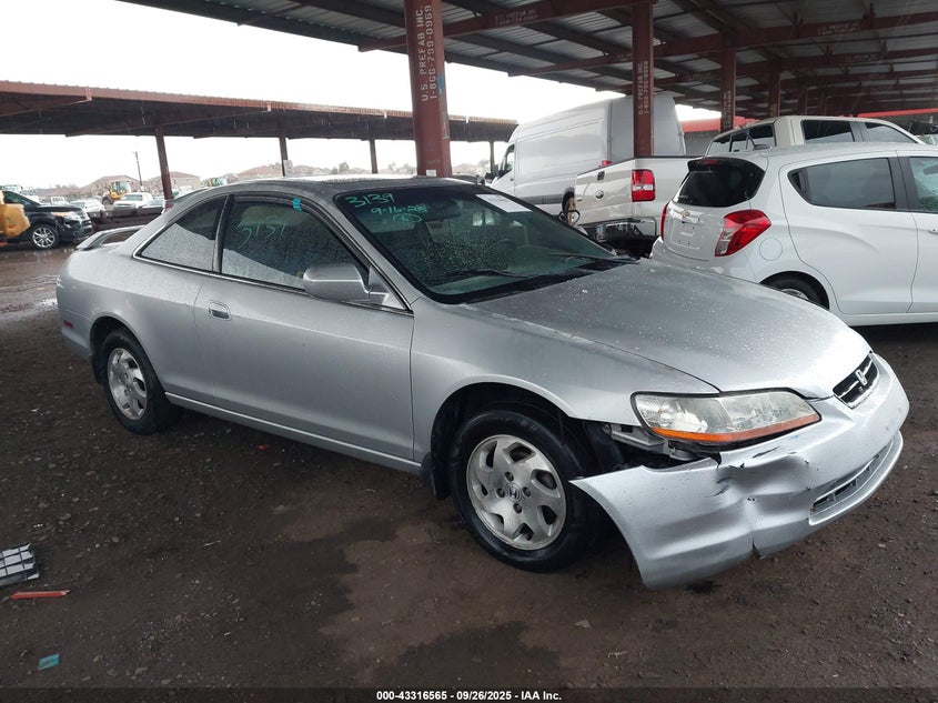 1HGCG3257YA012396 2000 Honda Accord 2.3 Ex auction photo 1