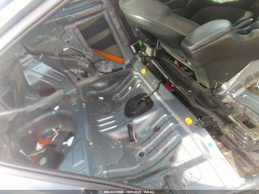 2017 Hyundai Veloster VIN: KMHTC6AD9HU323326 Lot: 43316568