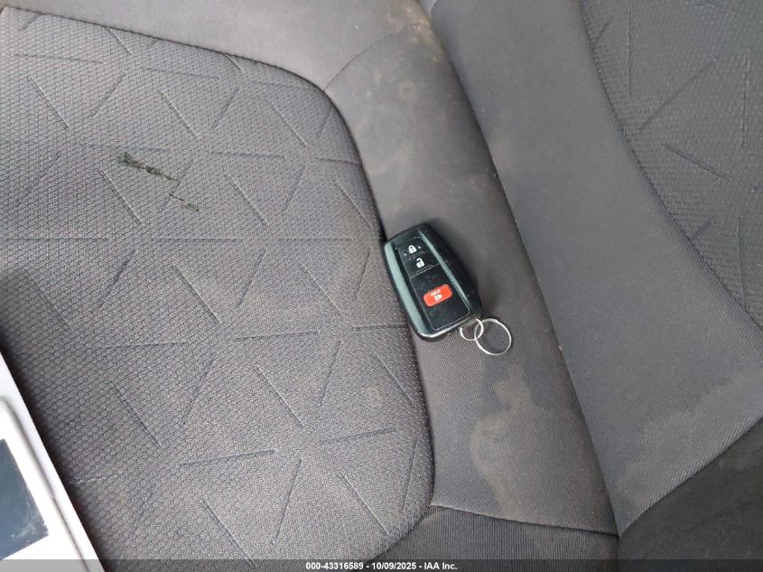 2020 Toyota Rav4 Xle VIN: 2T3W1RFV2LC061205 Lot: 43316589