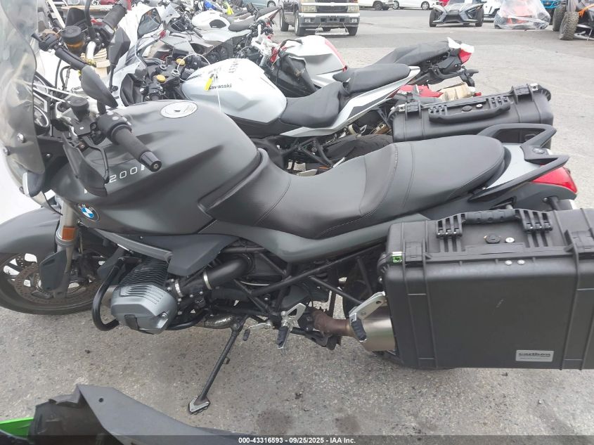 2011 BMW R1200 R VIN: WB1049006BZX96595 Lot: 43316593