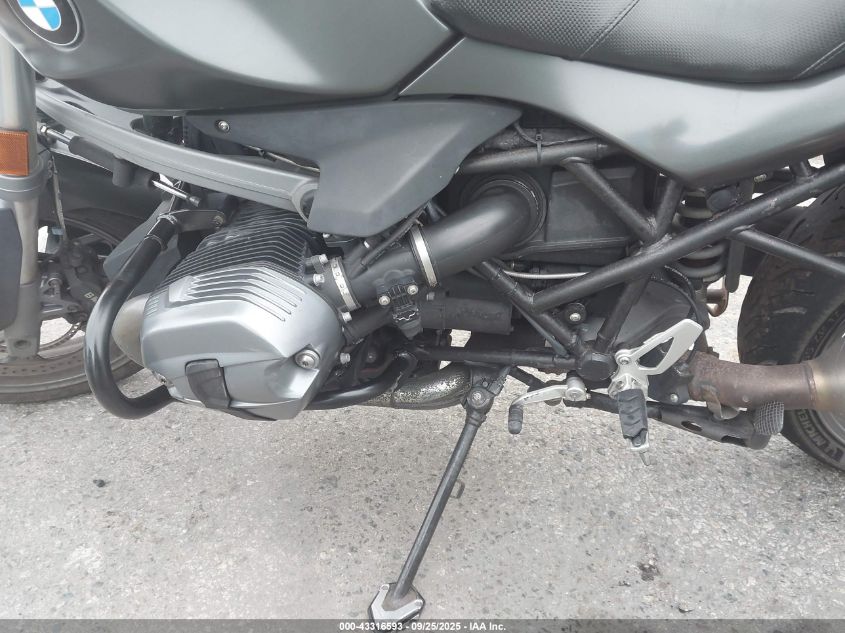 2011 BMW R1200 R VIN: WB1049006BZX96595 Lot: 43316593