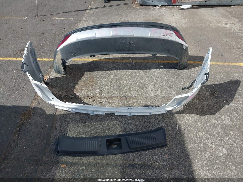 2025 CHEVROLET TRAX FWD LT KL77LHEP4SC224669