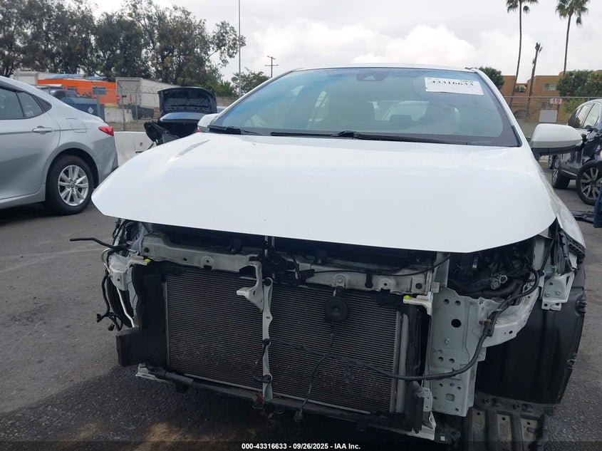 2022 TOYOTA COROLLA SE - JTND4MBEXN3172740