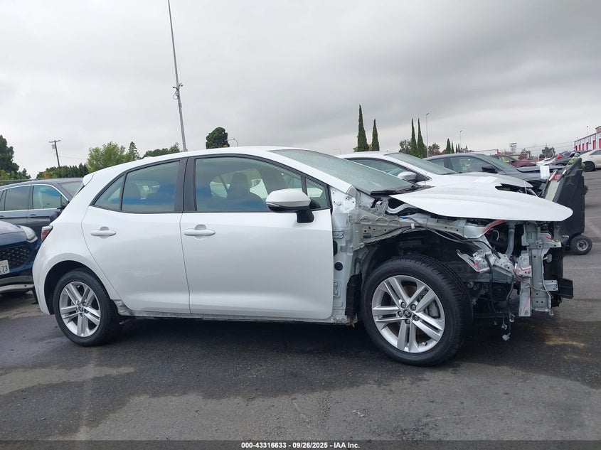 2022 TOYOTA COROLLA SE - JTND4MBEXN3172740