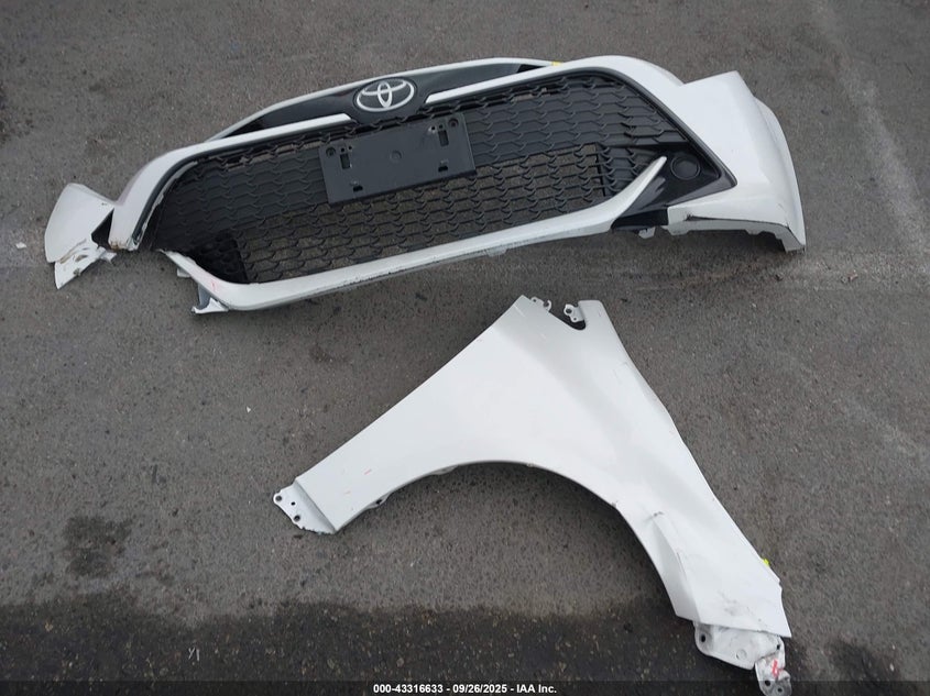 2022 TOYOTA COROLLA SE - JTND4MBEXN3172740