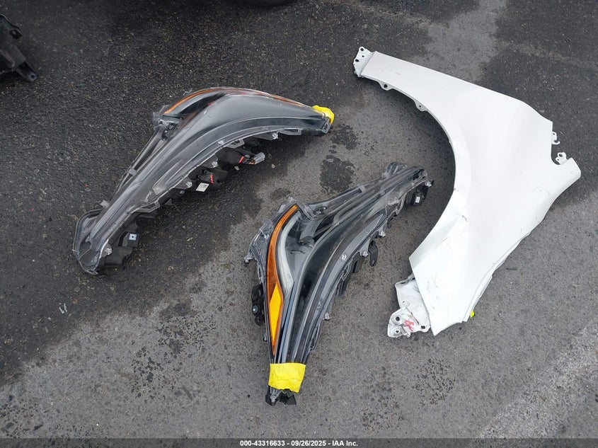 2022 TOYOTA COROLLA SE - JTND4MBEXN3172740