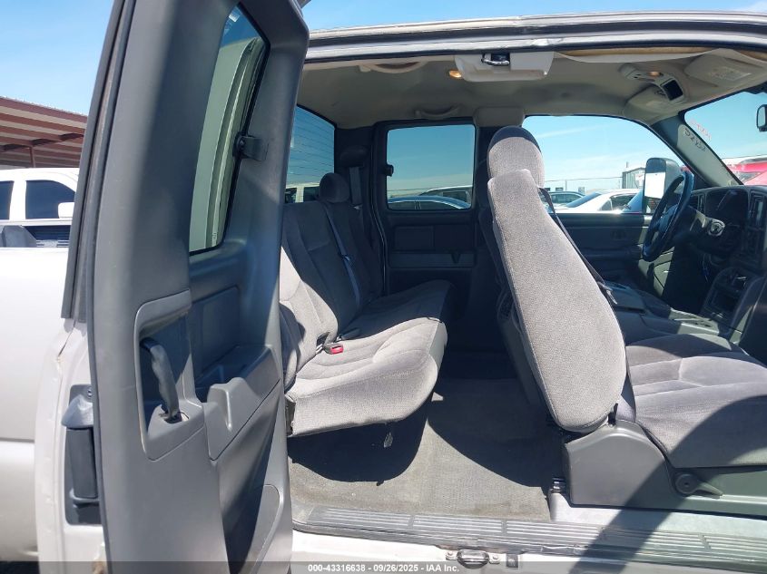 2006 GMC Sierra 2500Hd Sle2 VIN: 1GTHK29U06E128653 Lot: 43316638