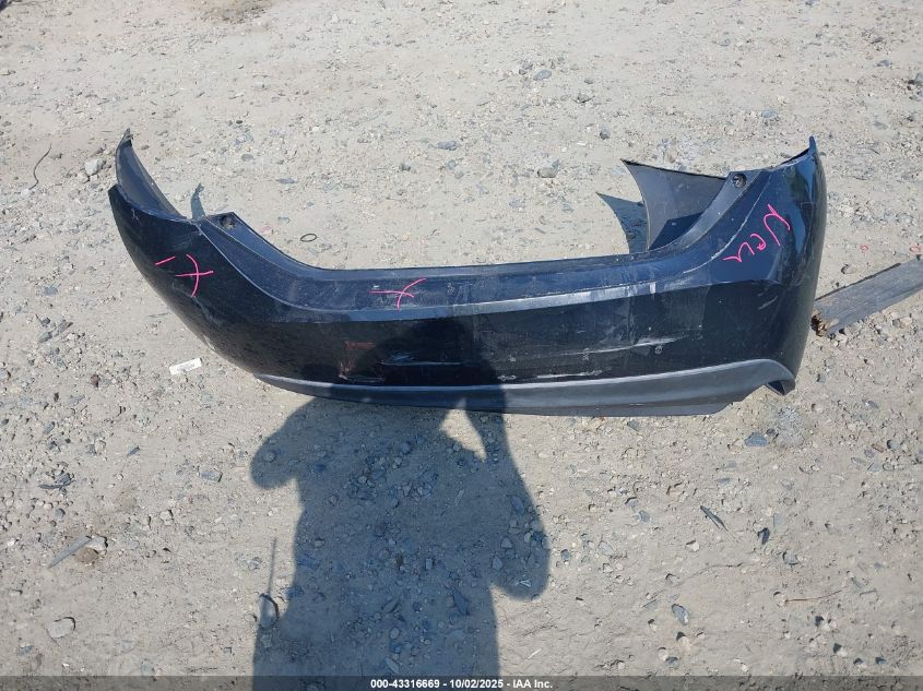 2017 Toyota Corolla Le VIN: 5YFBURHE2HP735629 Lot: 43316669