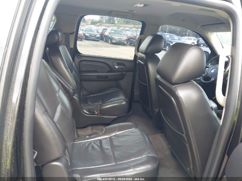 2010 GMC Yukon Xl 1500 Denali VIN: 1GKUKMEF8AR214252 Lot: 43316713