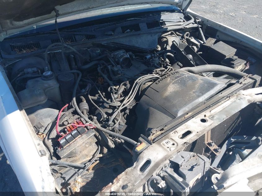 1994 Lincoln Town Car Executive VIN: 1LNLM81W3RY698679 Lot: 43316735