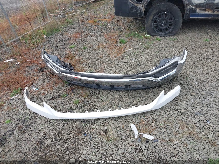 2023 FORD F-150 XLT 1FTEW1C84PKD69616