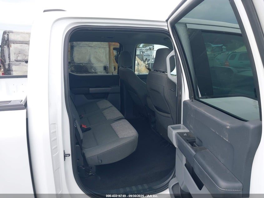 2023 FORD F-150 XLT 1FTEW1C84PKD69616