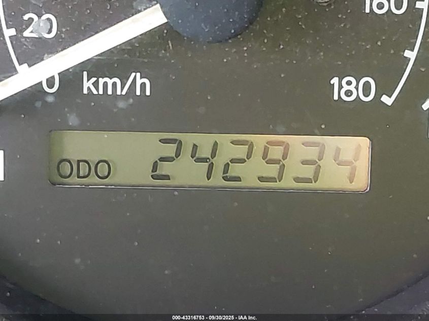 2002 Toyota Corolla Ce VIN: 1NXBR12E22Z586317 Lot: 43316753