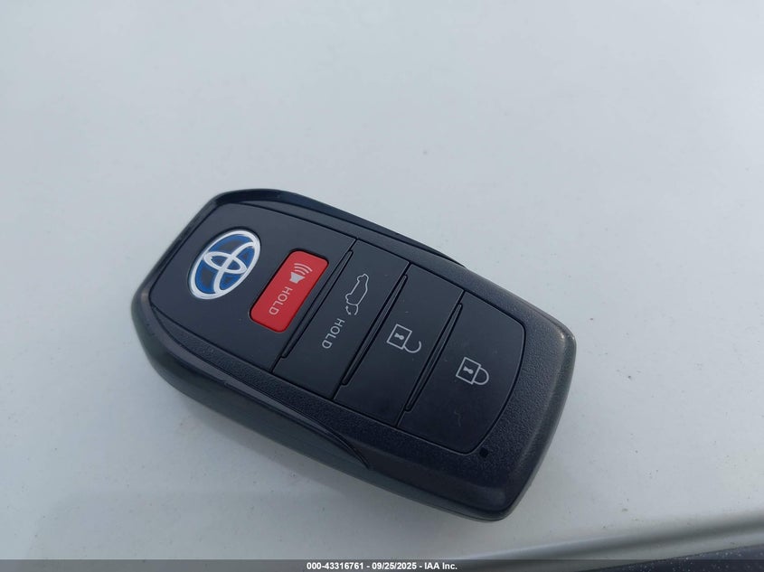 2022 TOYOTA VENZA LE JTEAAAAHXNJ111941