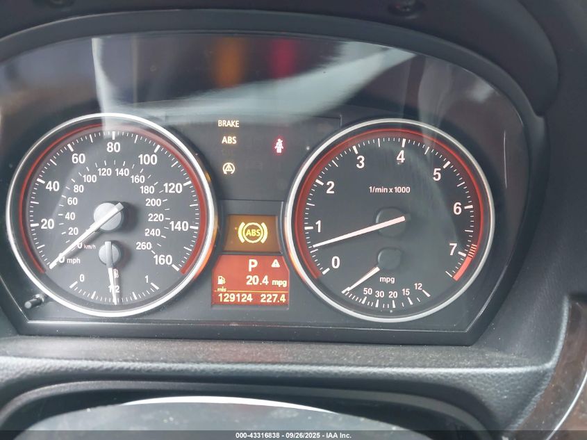 2011 BMW 328I VIN: WBAPH5G52BNM81359 Lot: 43316838