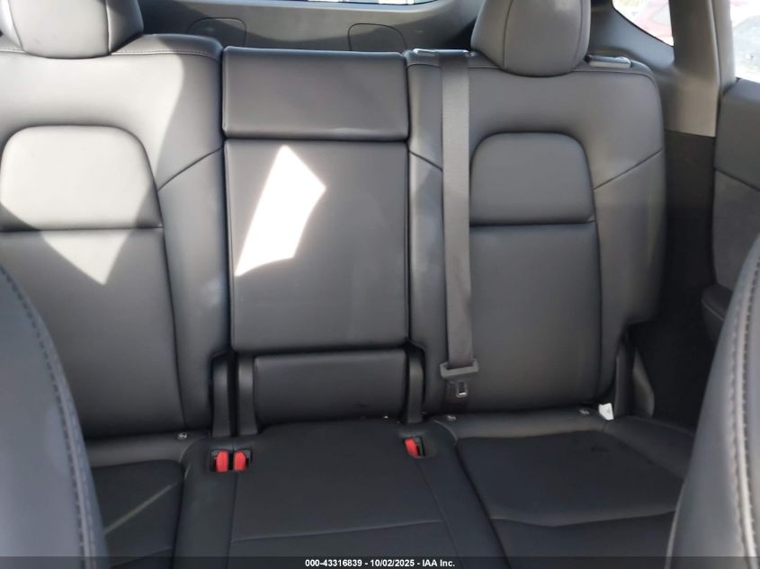 2023 Tesla Model Y Awd/Long Range Dual Motor All-Wheel Drive VIN: 7SAYGDEE1PF760009 Lot: 43316839