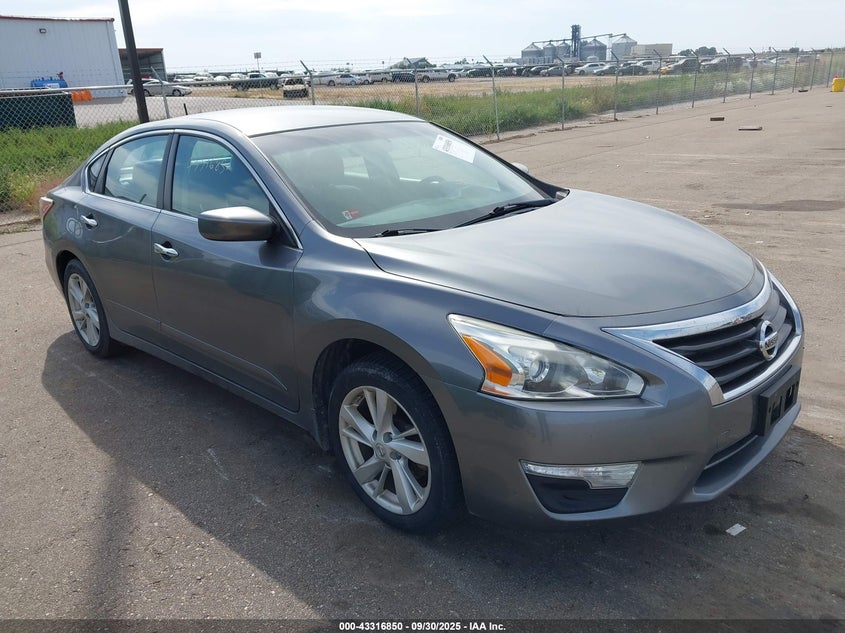 NISSAN ALTIMA 2.5 SV