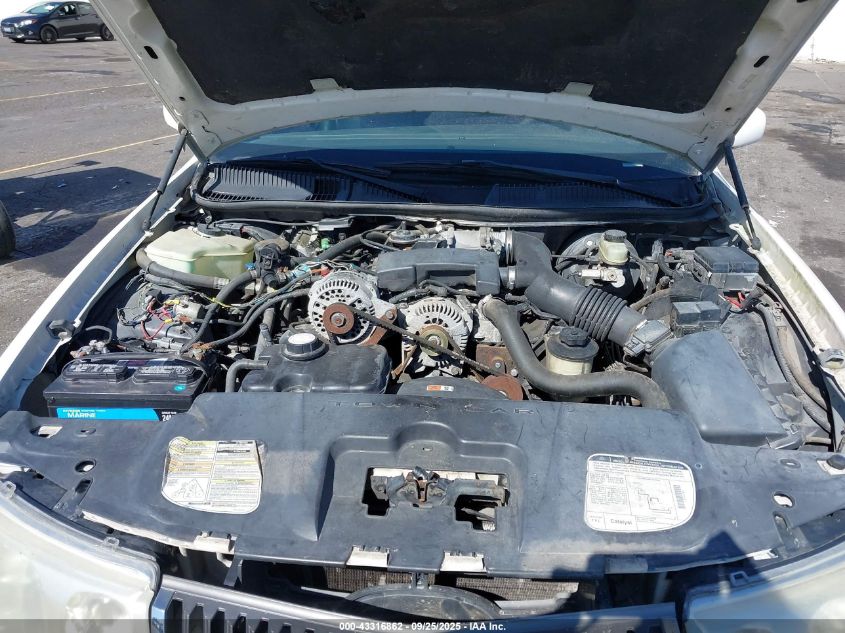 1999 Lincoln Town Car Executive VIN: 1LNHM81W7XY629402 Lot: 43316862