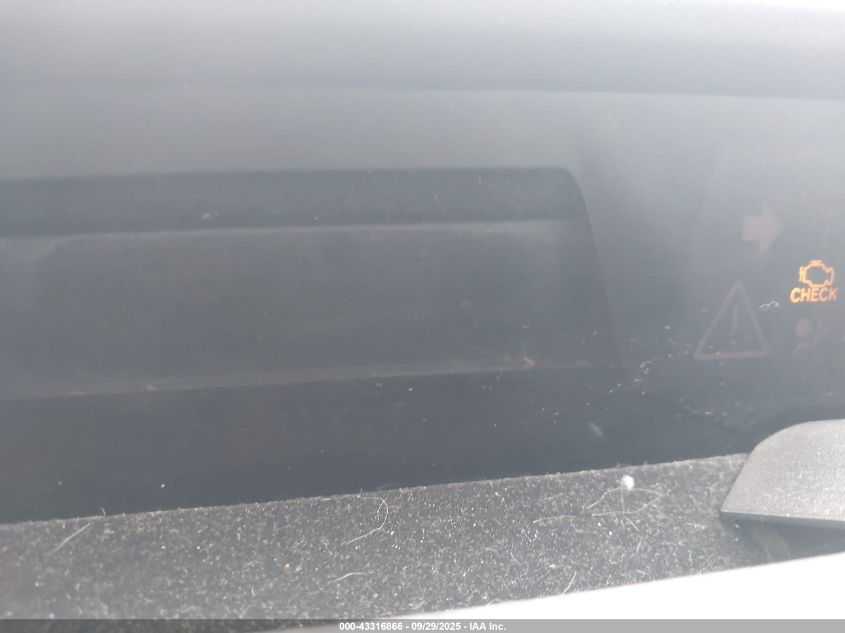 2004 Toyota Prius VIN: JTDKB20U140033063 Lot: 43316866