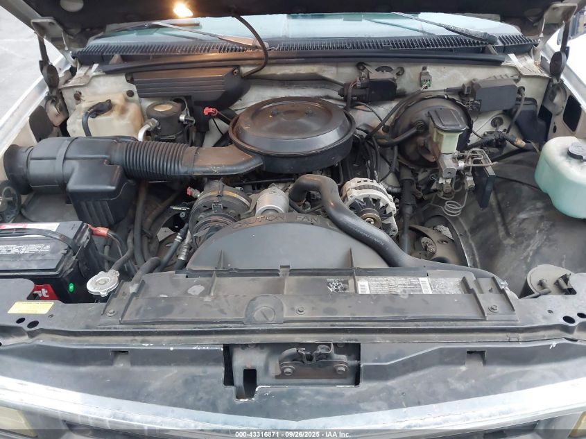 1994 Chevrolet Gmt-400 C1500 VIN: 2GCEC19H8R1311690 Lot: 43316871