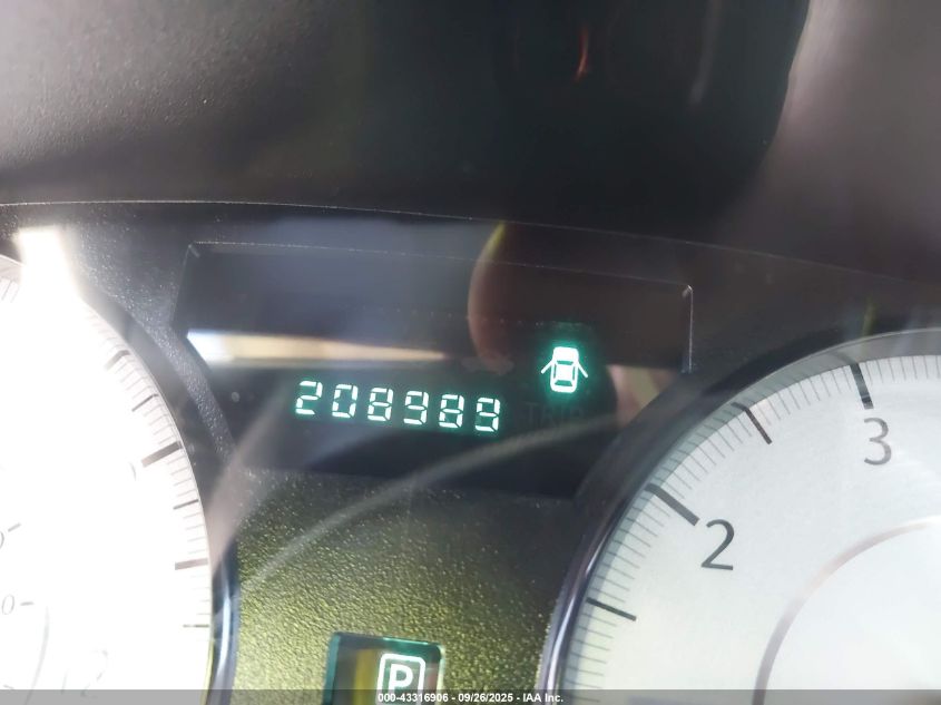 2008 Chrysler 300 Touring VIN: 2C3KA53GX8H230670 Lot: 43316906