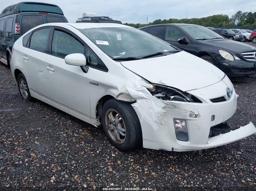 TOYOTA PRIUS III