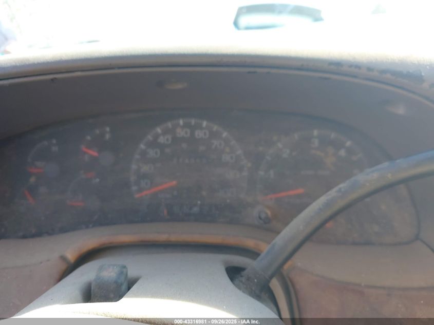 1998 Ford Expedition Eddie Bauer/Xlt VIN: 1FMPU18LXWLB22648 Lot: 43316981