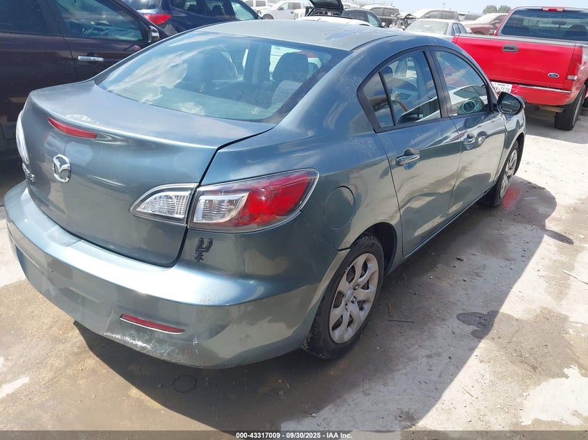 Vin: jm1bl1uf3c1526772, lot: 43811655, mazda mazda3 i sport 20124