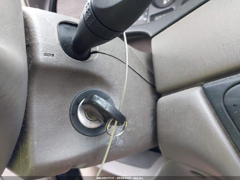 2000 Ford Focus Se VIN: 1FAFP36P7YW309152 Lot: 43317117