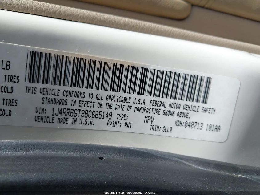 2011 Jeep Grand Cherokee Overland VIN: 1J4RR6GT9BC665149 Lot: 43317122