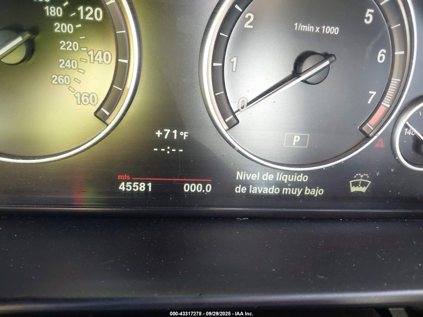 WBAXH5C53DDW15228 2013 BMW 5ER photo no. 7