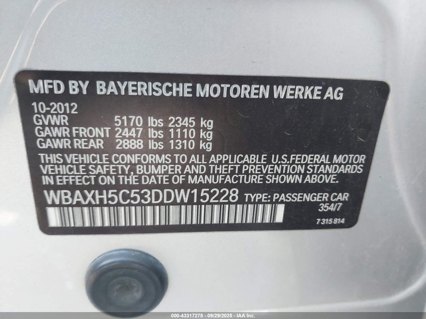 WBAXH5C53DDW15228 2013 BMW 5ER photo no. 9