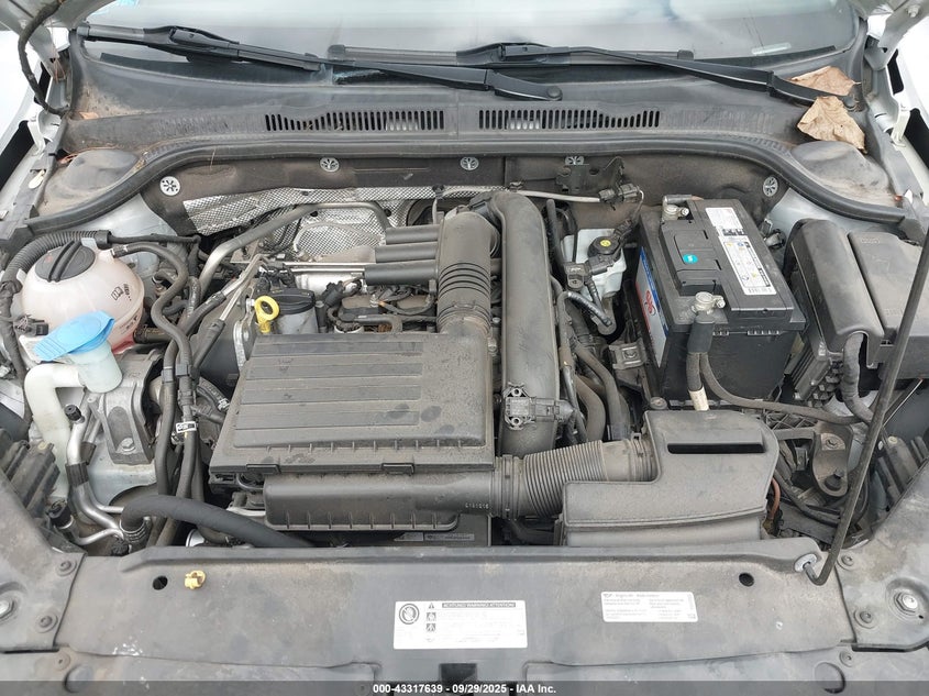2017 VOLKSWAGEN JETTA 1.4T SE - 3VWDB7AJXHM363696