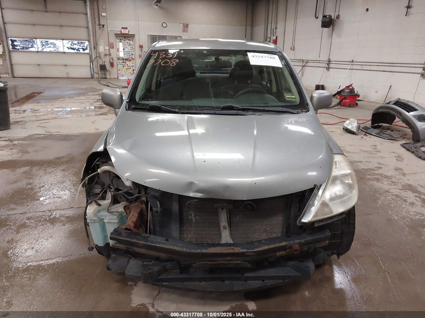 2008 Nissan Versa 1.8S VIN: 3N1BC11E08L452211 Lot: 43317708