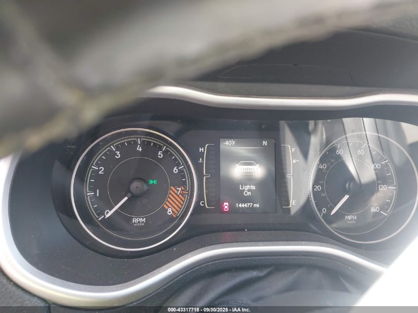 2014 Jeep Cherokee Latitude VIN: 1C4PJMCS5EW286349 Lot: 43317718