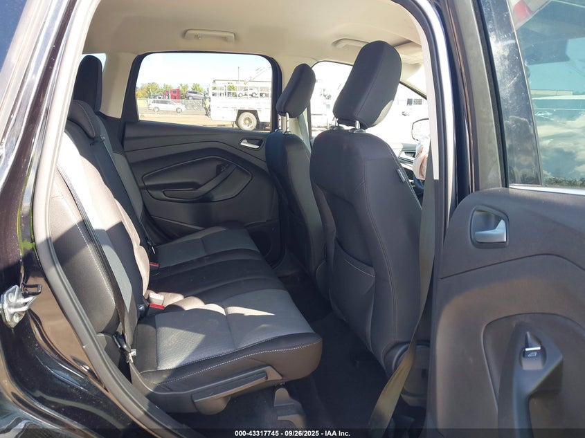 2019 FORD ESCAPE SE - 1FMCU0GD8KUA33474