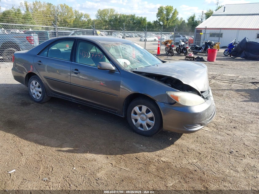 4T1BE32K83U787363 2003 Toyota Camry Le auction photo 1