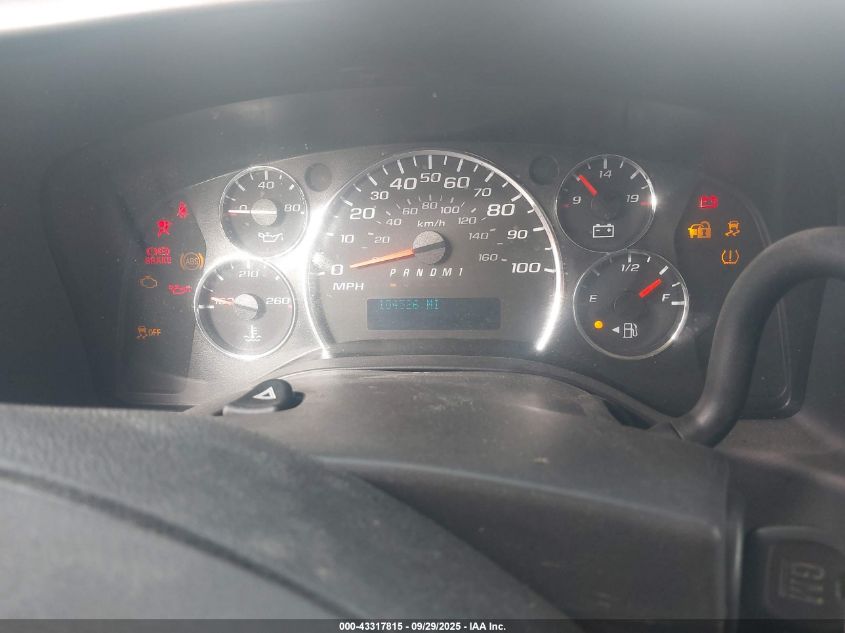 2019 Chevrolet Express 2500 Work Van VIN: 1GCWGAFG2K1328260 Lot: 43317815