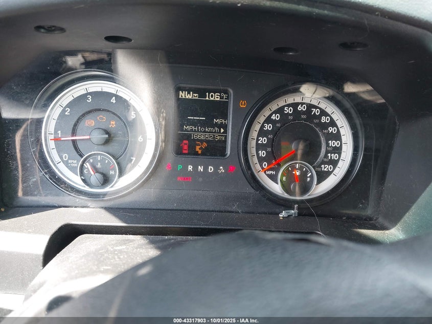 2015 RAM 1500 SLT - 1C6RR6GG8FS512094