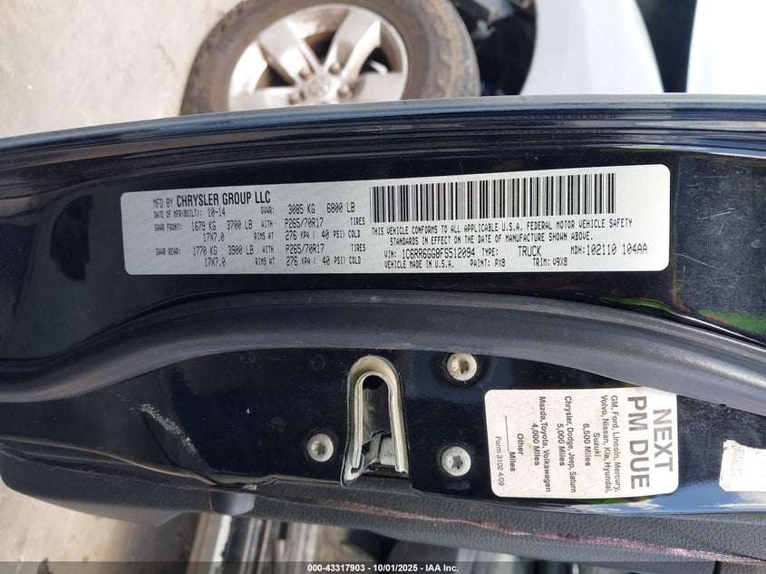 2015 RAM 1500 SLT - 1C6RR6GG8FS512094