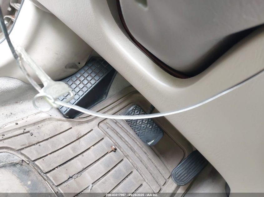 2004 Toyota Corolla Le VIN: 2T1BR32E84C273482 Lot: 43317967