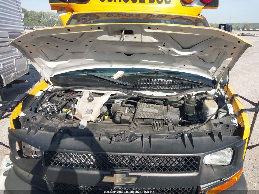 2017 Chevrolet Express Cutaway Work Van VIN: 1GB0GRBFXH1183421 Lot: 43317969