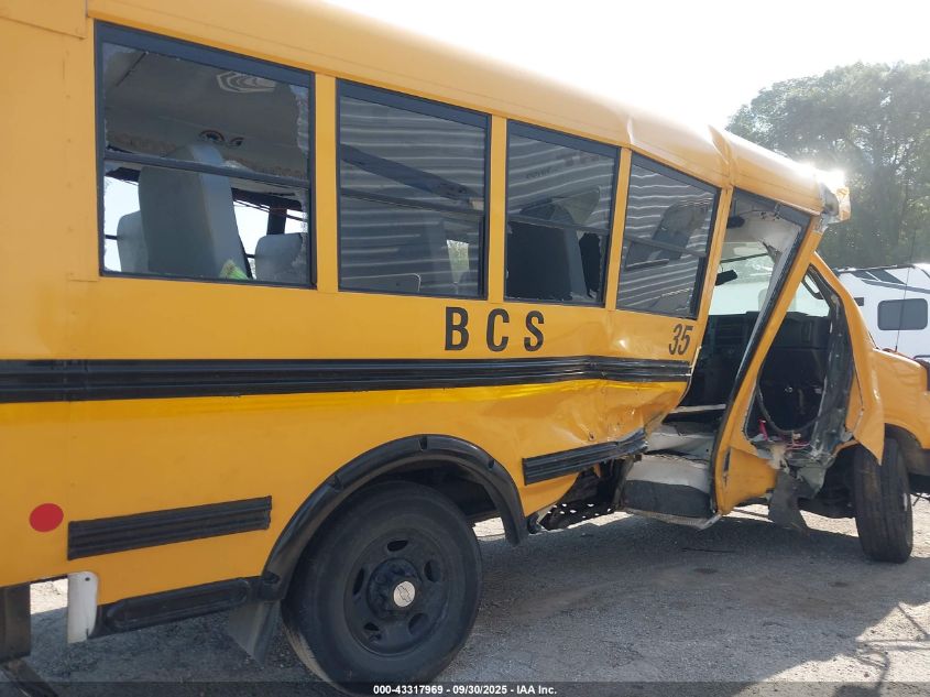 2017 Chevrolet Express Cutaway Work Van VIN: 1GB0GRBFXH1183421 Lot: 43317969