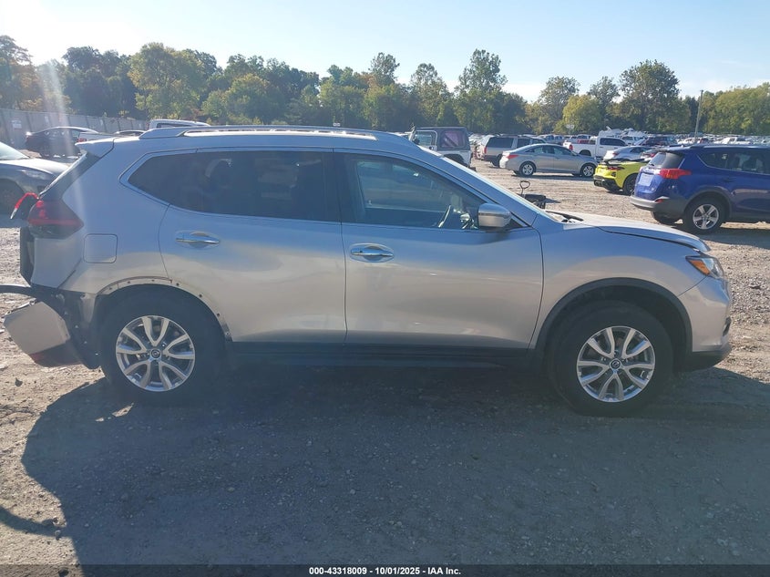 2020 Nissan Rogue Sv Intelligent Awd VIN: JN8AT2MV1LW140447 Lot: 43318009