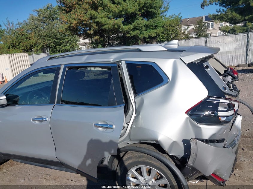 2020 Nissan Rogue Sv Intelligent Awd VIN: JN8AT2MV1LW140447 Lot: 43318009