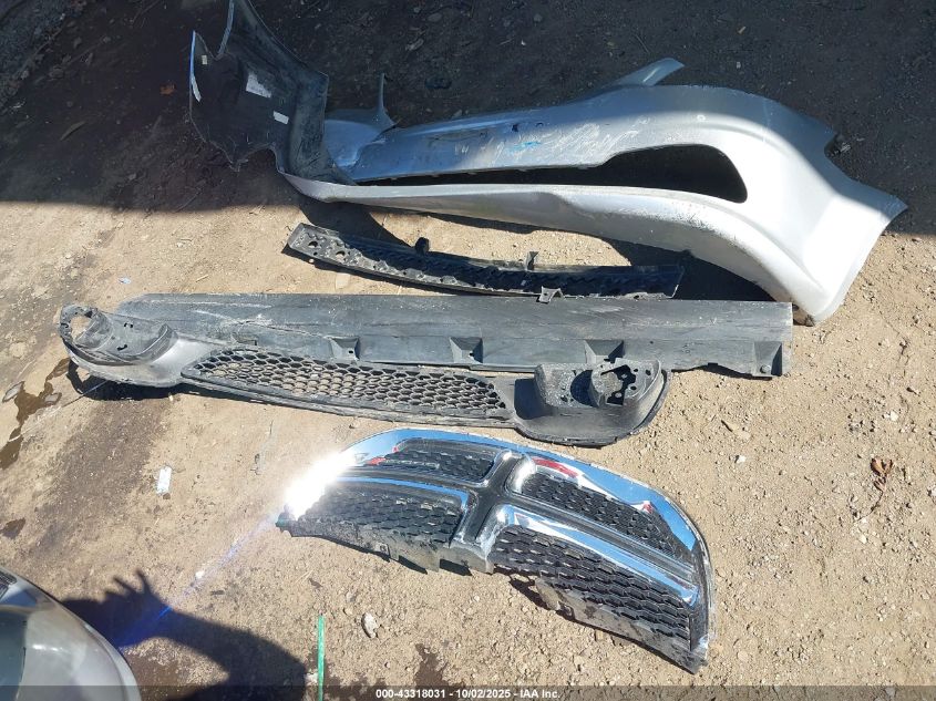 2012 Dodge Grand Caravan Sxt VIN: 2C4RDGCG9CR357748 Lot: 43318031